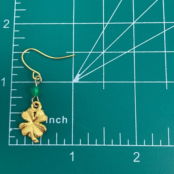 Shamrock Earrings Gold Plated Irish 4 Leaf Clover Luck Celtic St. Patricks Day - Picture 7 of 7